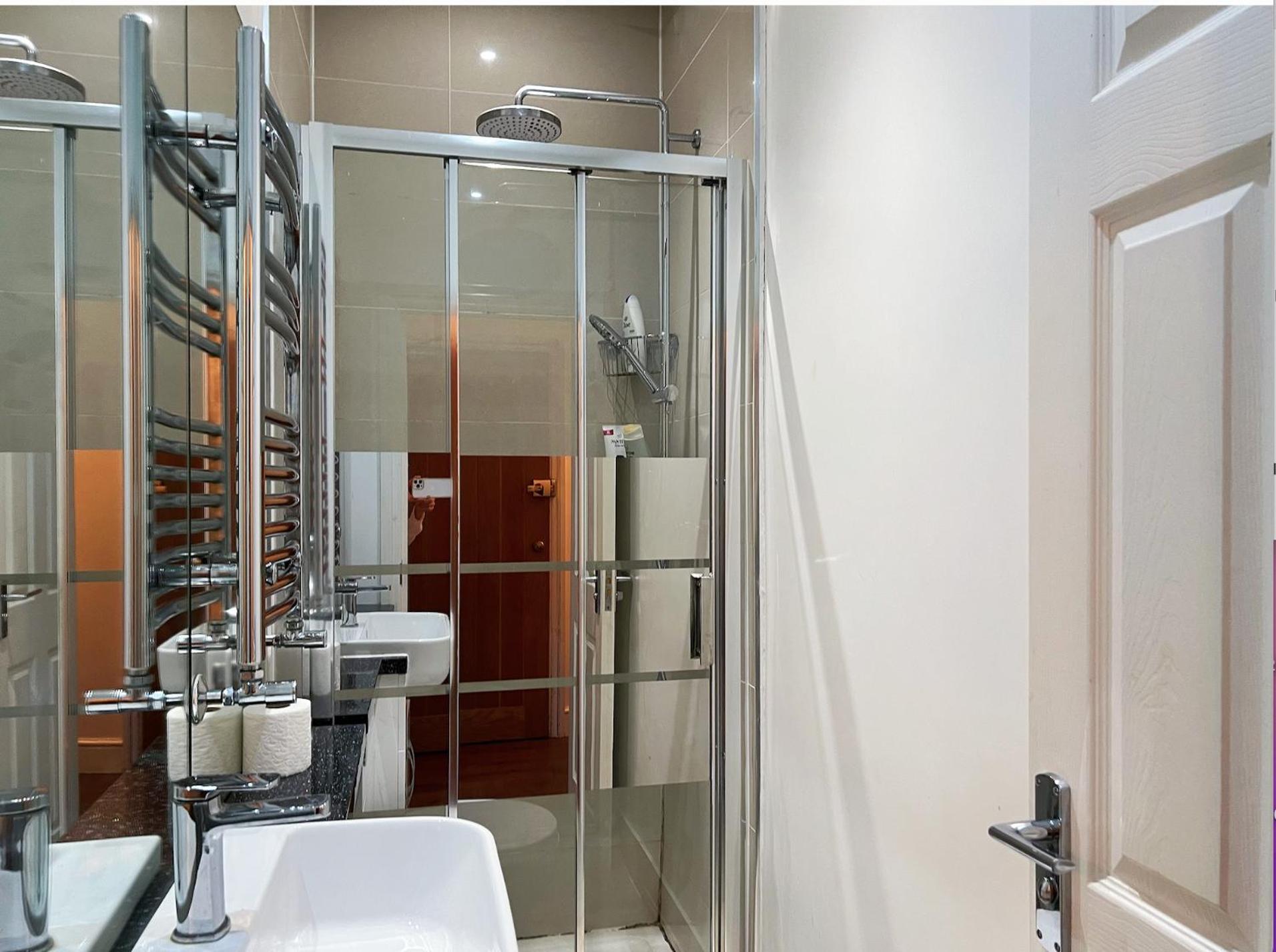Lovely 2 Bedroom Garden Flat In Londres Extérieur photo