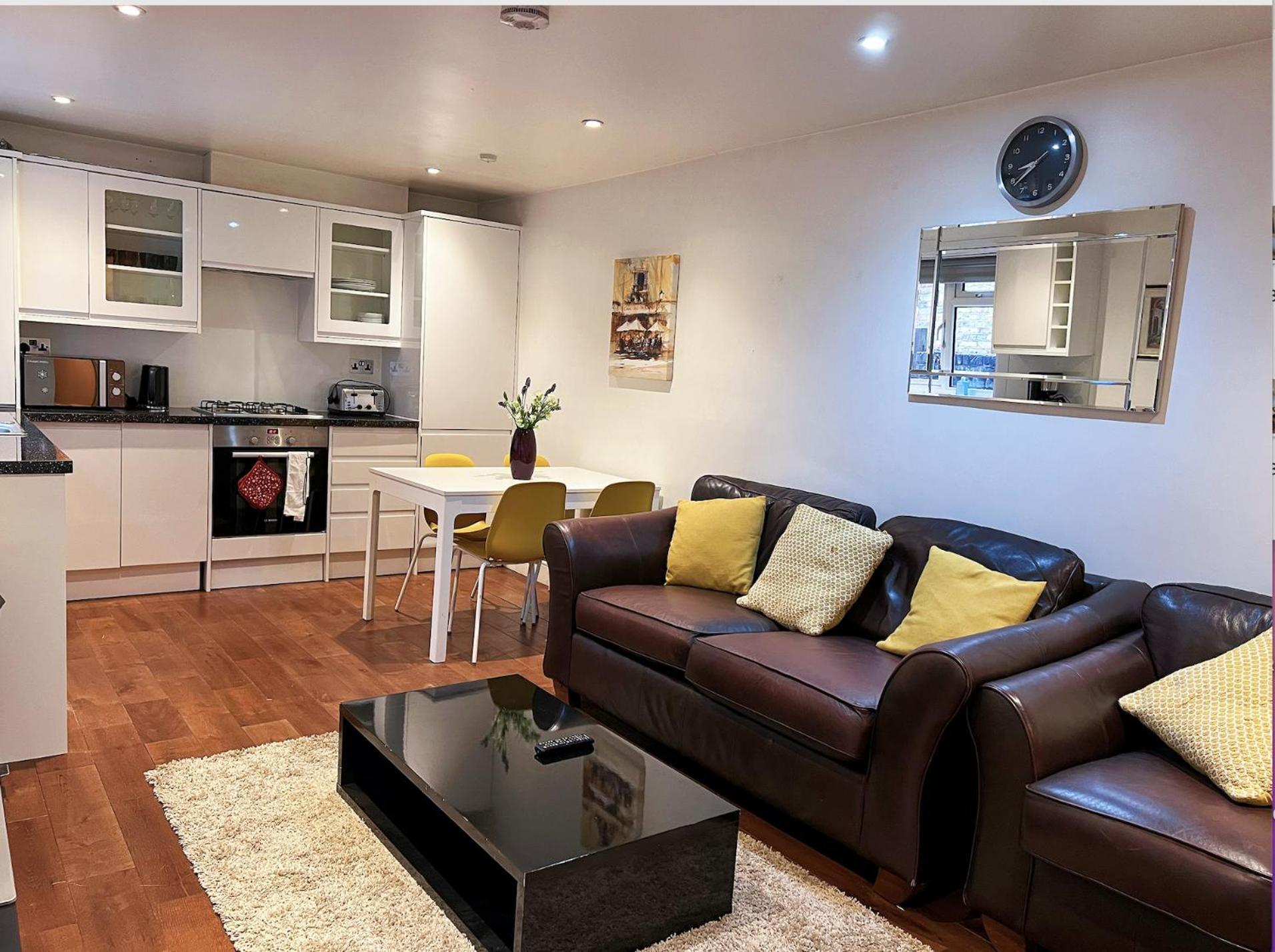 Lovely 2 Bedroom Garden Flat In Londres Extérieur photo